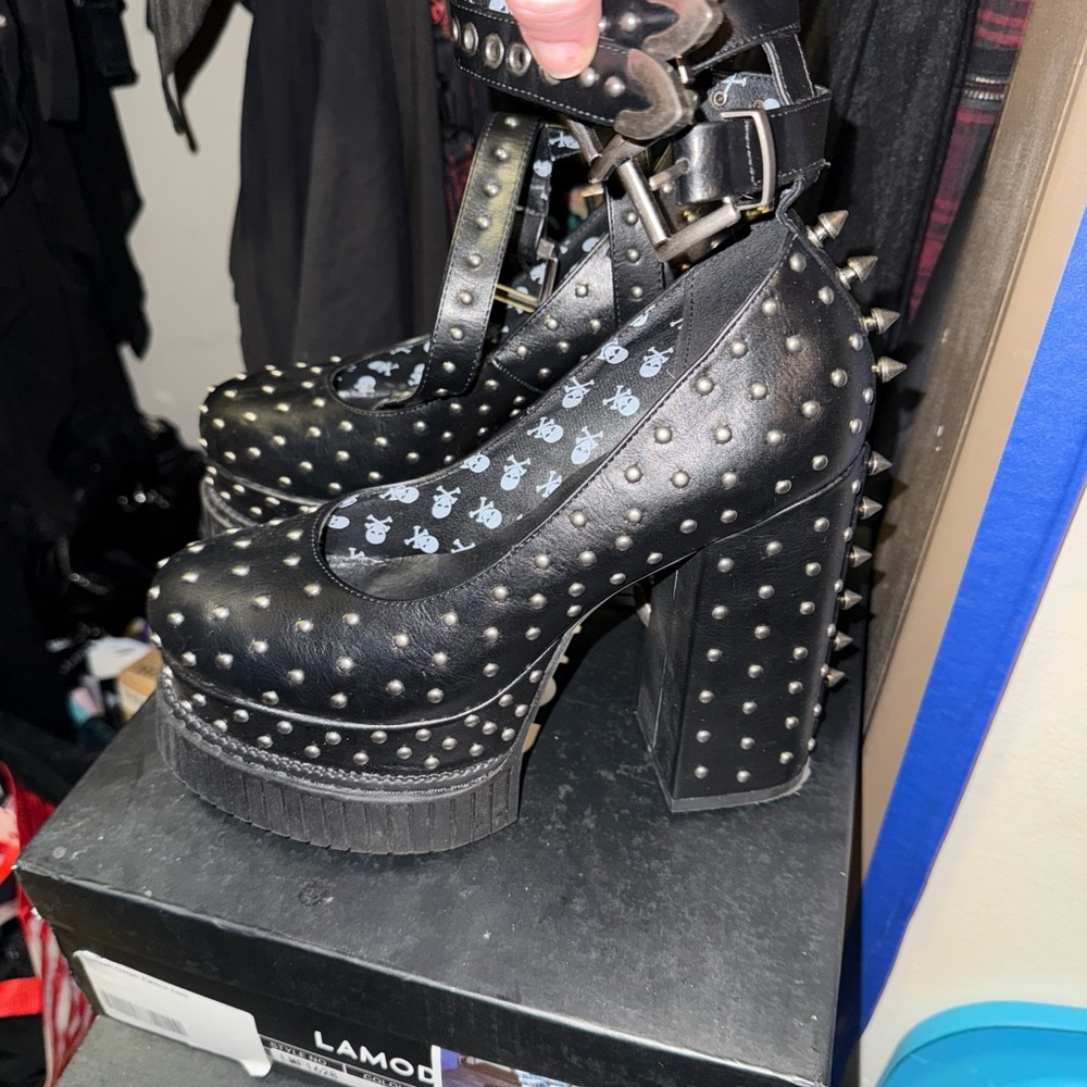 Lamoda Skyscraper Studded/Spiked Creeper Platform Mary Janes Size 9 - Picture 3 of 11